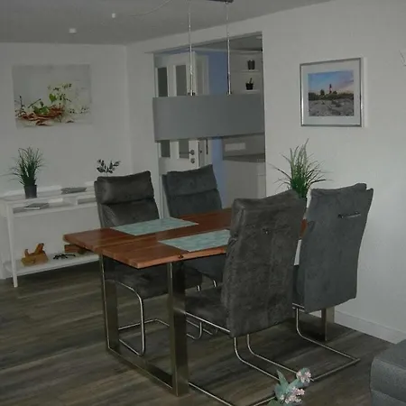 Old Carpentry Comfortable