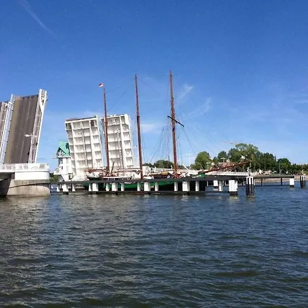 Old Carpentry Comfortable * Gelting